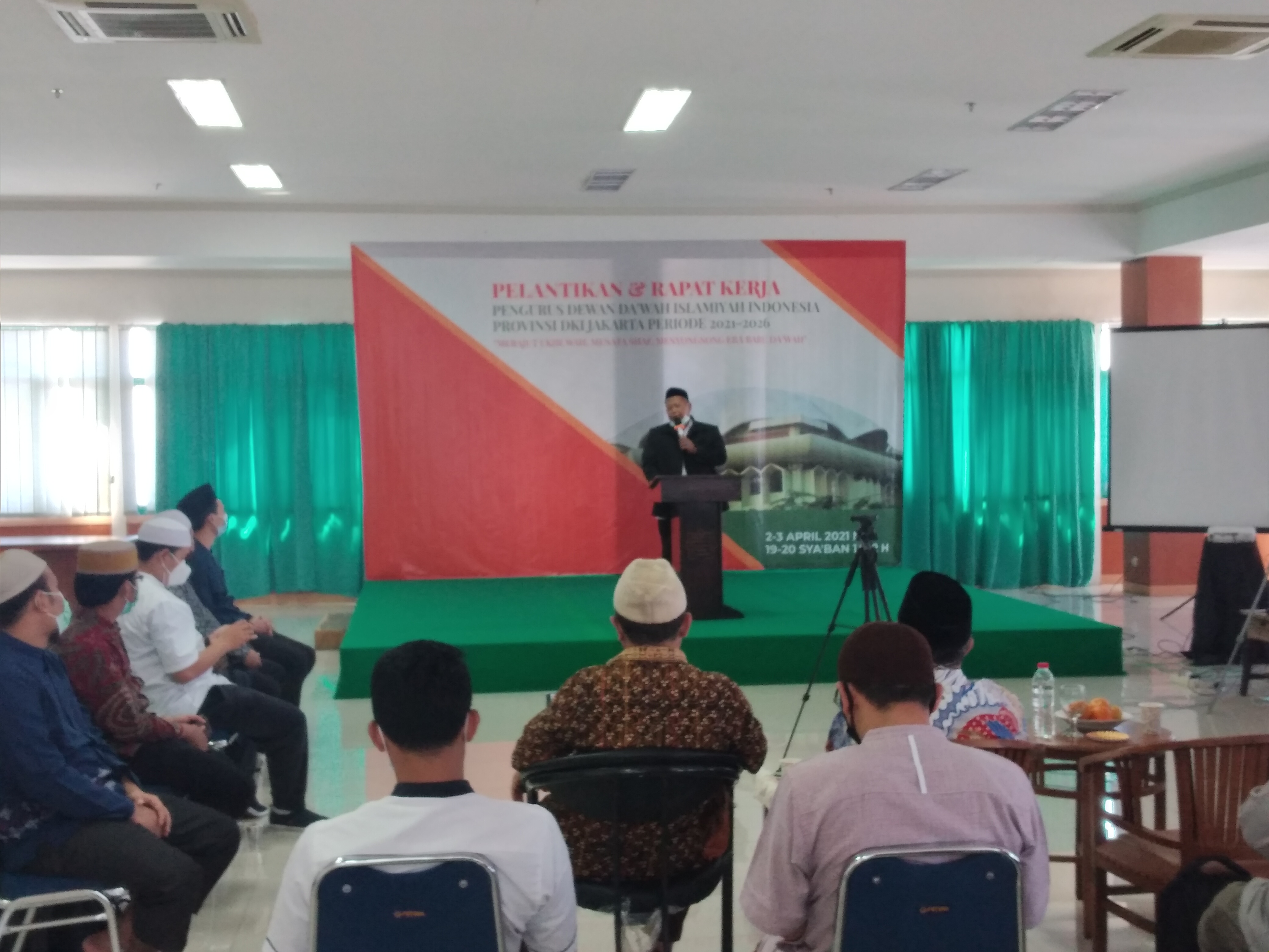 Adian Husaini Lantik Pengurus Dewan Da'wah DKI Jakarta